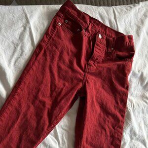 Levi’s True Red Wedgie Icon High-Rise Ankle Jeans with Frayed Hem – US 26